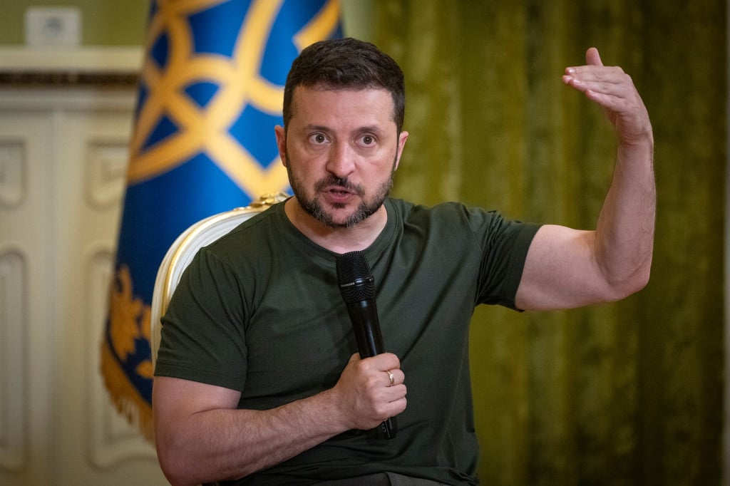 Der ukrainische Präsident Selenskyj hat den Einsatz einer neuen weitreichenden Waffe bekannt gegeben. (Archivbild)