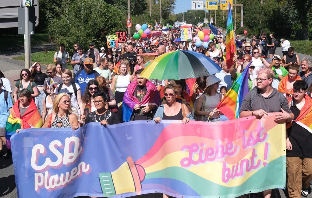 Der Christopher Street Day verläuft in Plauen störungsfrei. (Foto aktuell)