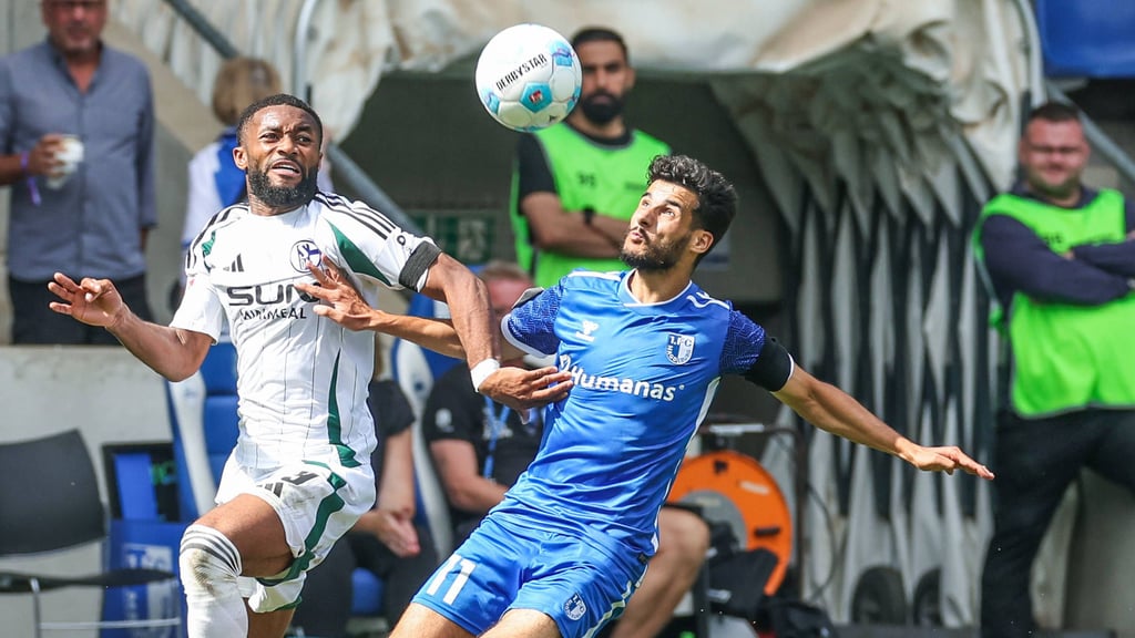 Mo El Hankouri vom 1. FC Magdeburg zählte beim Spiel gegen den FC Schalke 04 zu den besseren FCM-Spielern. Am Ende erkämpfte er sich mit seinem Team einen Punkt.