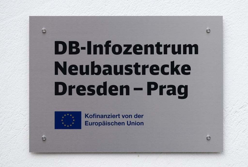 Die Neubaustrecke Dresden-Prag soll die Fahrtzeit auf eine Stunde reduzieren. (Archivbild)