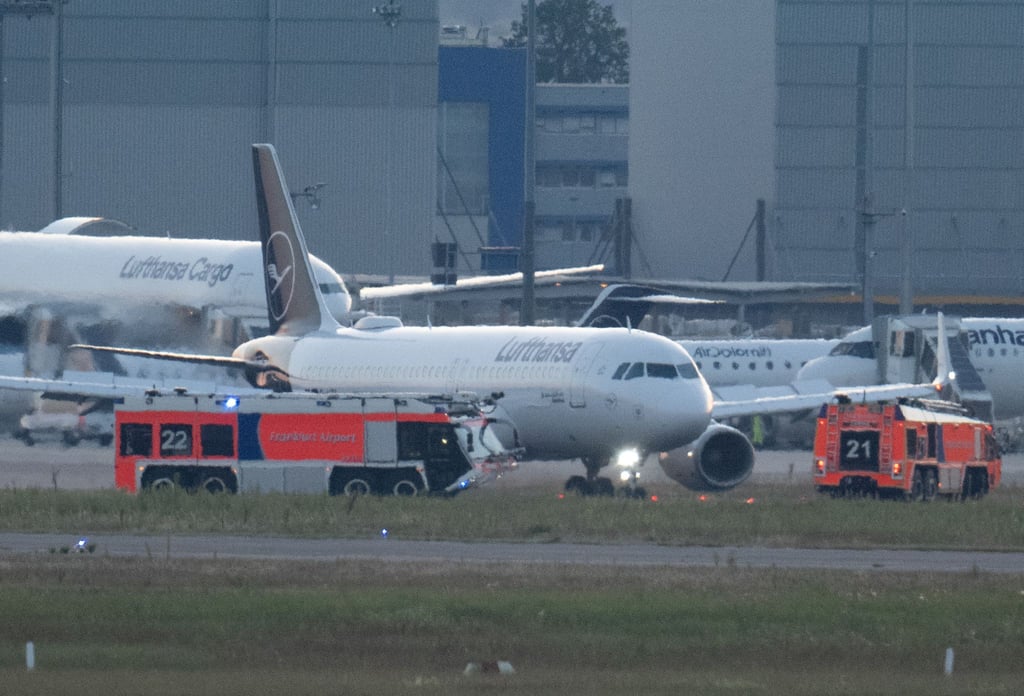 Die Passagiere blieben unverletzt.
