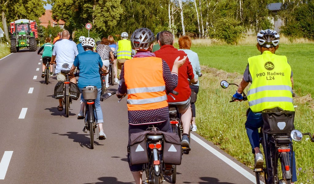 Zwischen Kathendorf und Etingen soll ab 2025 endlich ein Radweg entstehen, denn die Straße ist recht schmal.