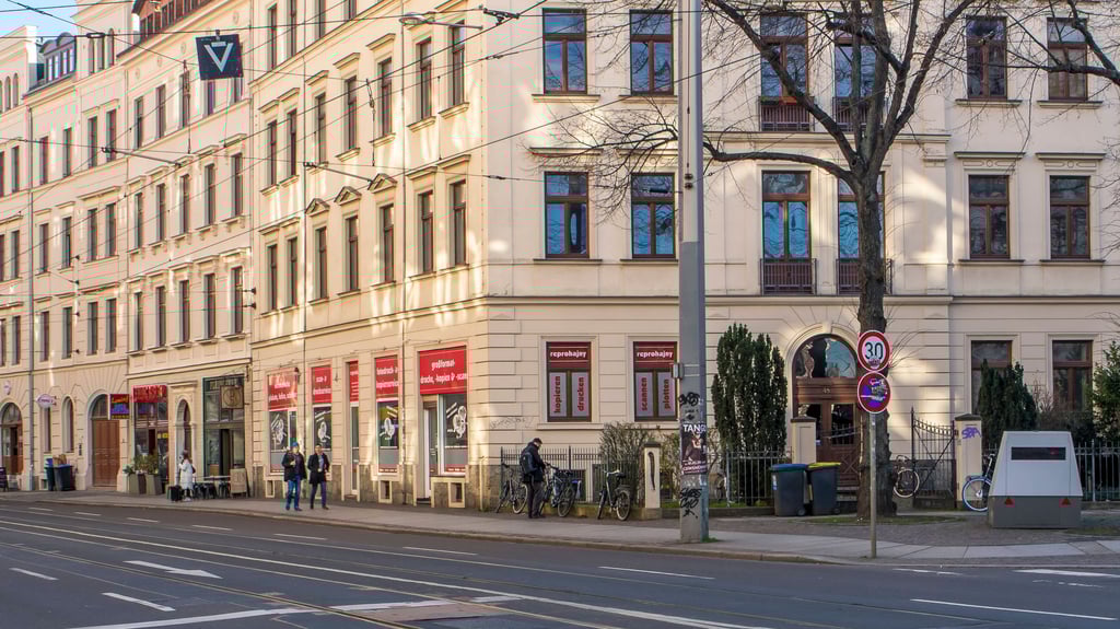 Die Jahnallee in der Nähe des Stadions von RB Leipzig.