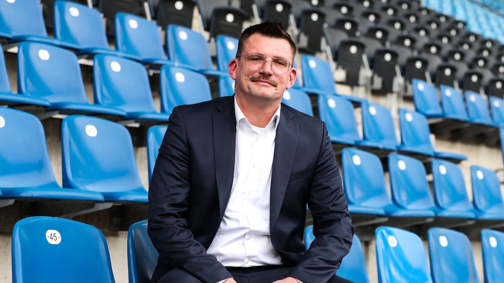 Matthias Niedung ist Aufsichtsratchef beim 1. FC Magdeburg. In einem Podcast sprach er über die Pläne des Vereins, Sponsorensuche und Eintrittspreise in der Avnet-Arena.