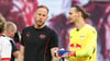 Peter Gulacsi (l.) und sein Konkurrent Maarten Vandevoordt nach dem Testspiel gegen PSG.