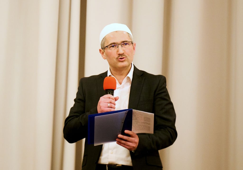 Nach dem mutmaßlich islamistischen Anschlag von Solingen läd Imam Kadir Sanci zum Friedensgebet auf die Baustelle des House of One (Archivbild).