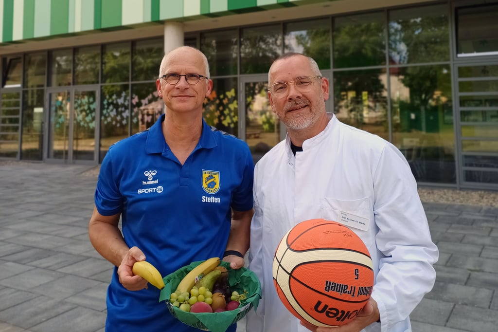 Helios Klinik Vogelsang und SV Eintracht Gommern kooperieren bei einer Gesundheitsakademie.
