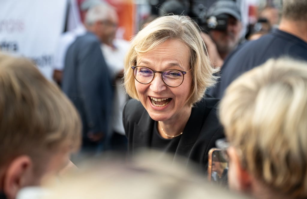 Liegt das Bündnis Sahra Wagenknecht bei der Thüringer Landtagswahl vor der CDU, will Spitzenkandidatin Katja Wolf Ministerpräsidentin werden. (Archivbild)