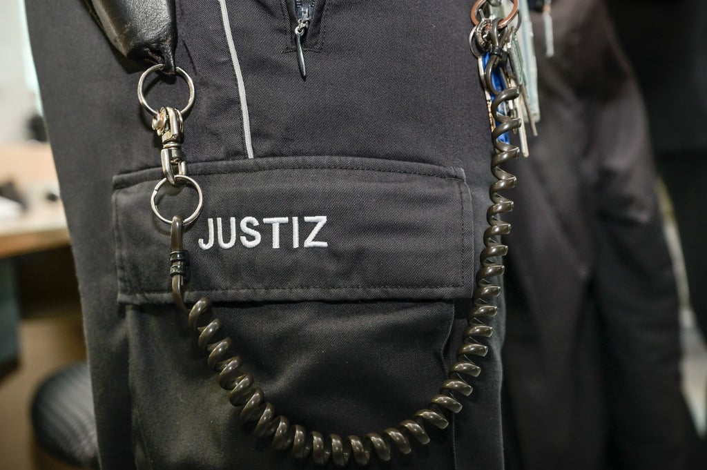 Sachsen-Anhalt sucht Bedienstete für den Strafvollzug. (Symbolbild)
