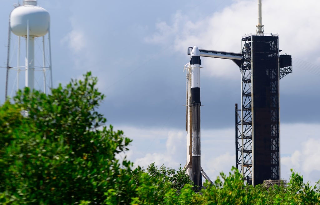 Booster geht bei der Landung in Flammen auf: Die „Falcon 9“-Rakete von SpaceX