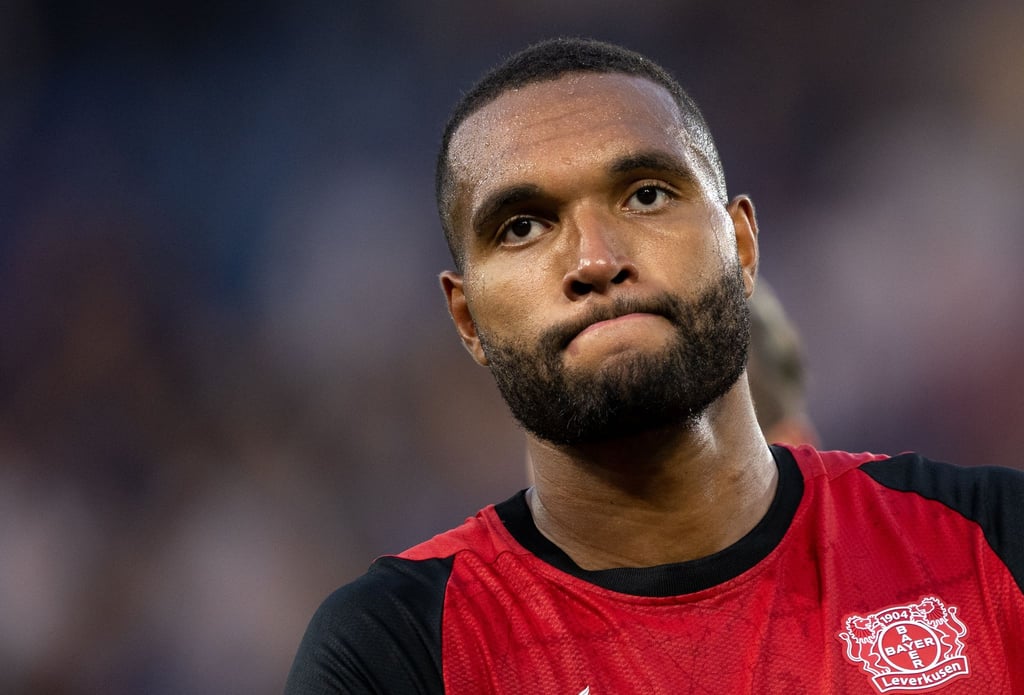 Leverkusens Nationalspieler Tah wechselt doch nicht zum FC Bayern.