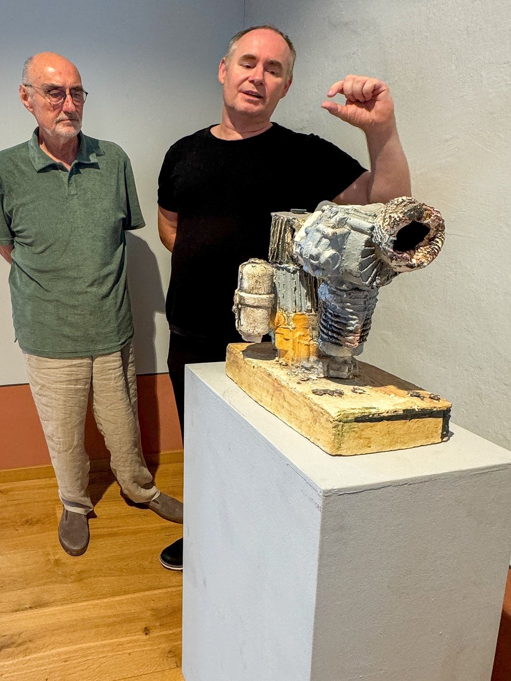 Roland Rittig und Alexander Schellbach präsentieren die Plastik Nostalgie.