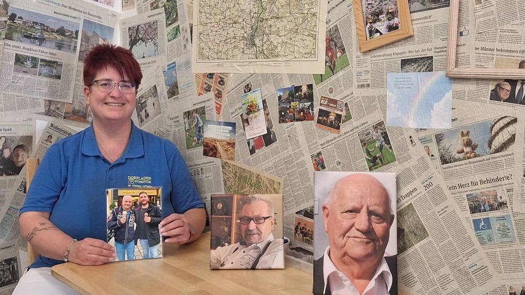 Silke Schröter in der "Plauderecke" ihres Dorfladens, in dem Fotos von ihrem Mann, Sohn und Papa ebenso präsent sind, wie von einem guter Freund (Foto Mitte) , der mittlerweile verstorben ist. Er ermutigte sie dazu, den Laden zu eröffnen.