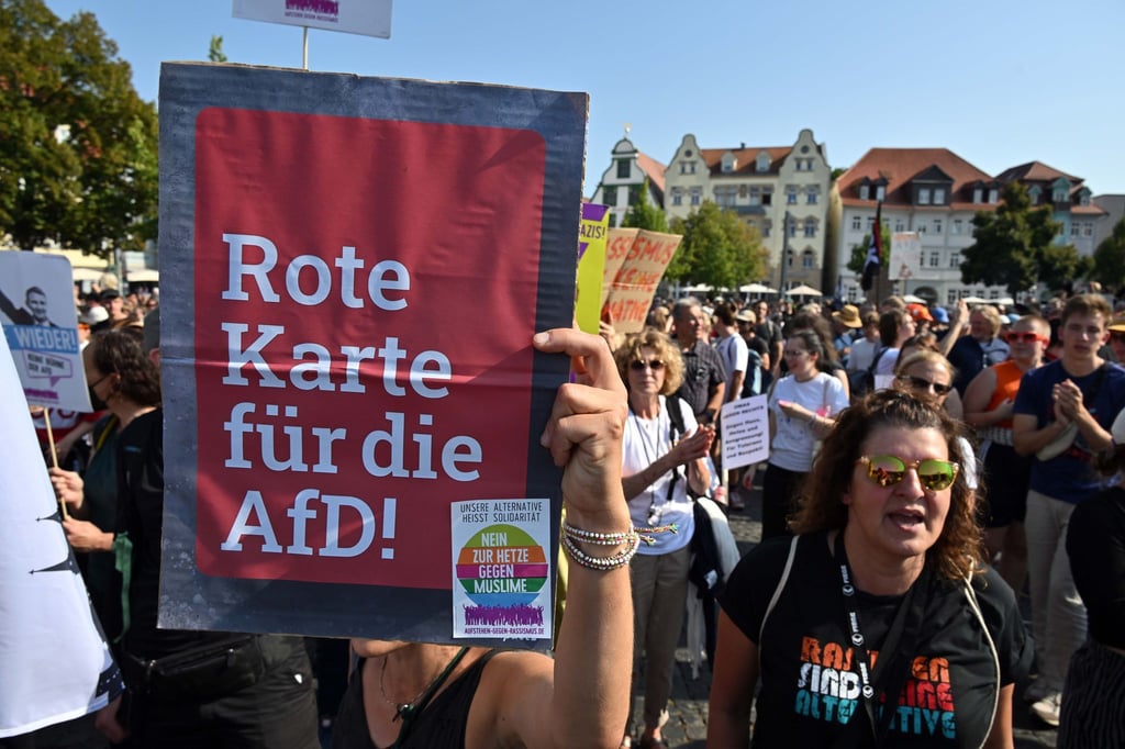 Etwa 3.000 Menschen bei Protest gegen AfD in Erfurt