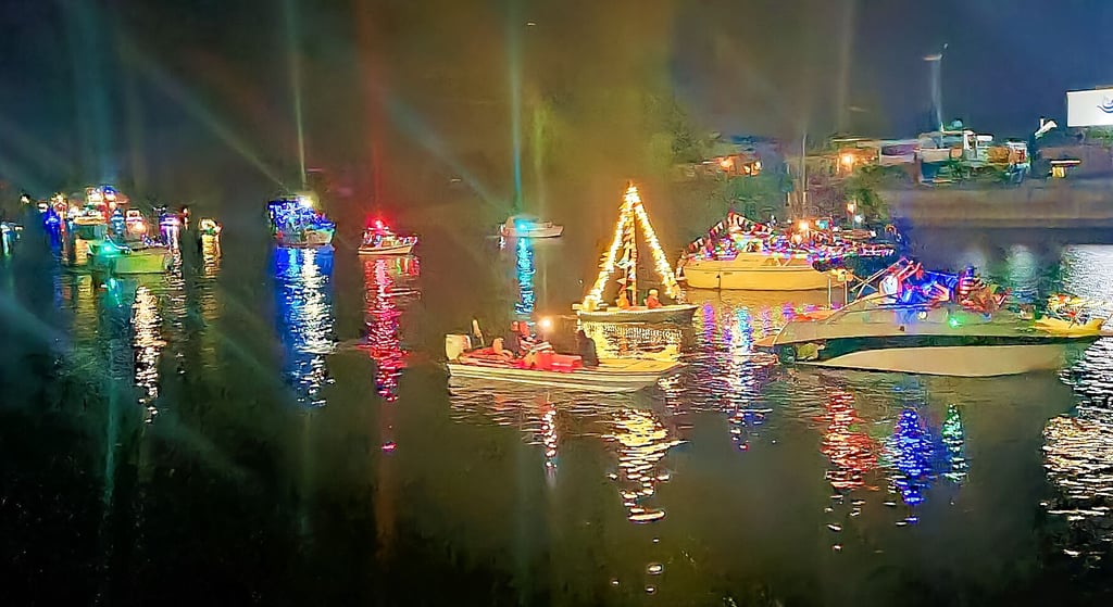 Boat parade: Havelberg: Magic lights on the Havel