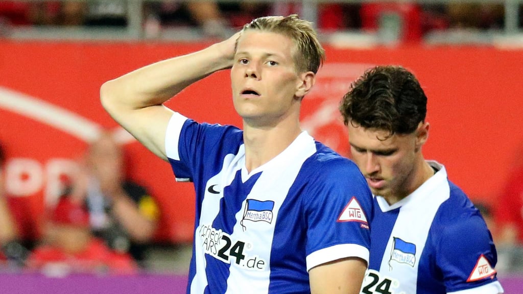 Luca Schuler (li.) schnürte für Hertha BSC einen Doppelpack: Der Ex-Magdeburger ist wohl endgültig angekommen.