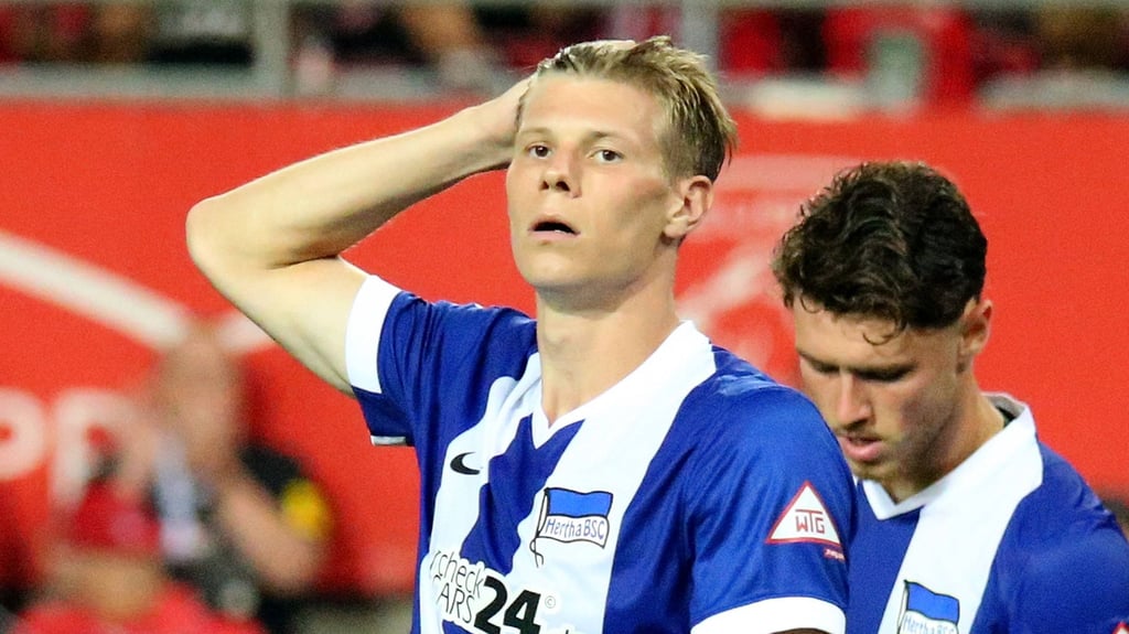 Luca Schuler (li.) schnürte für Hertha BSC einen Doppelpack: Der Ex-Magdeburger ist wohl endgültig angekommen.