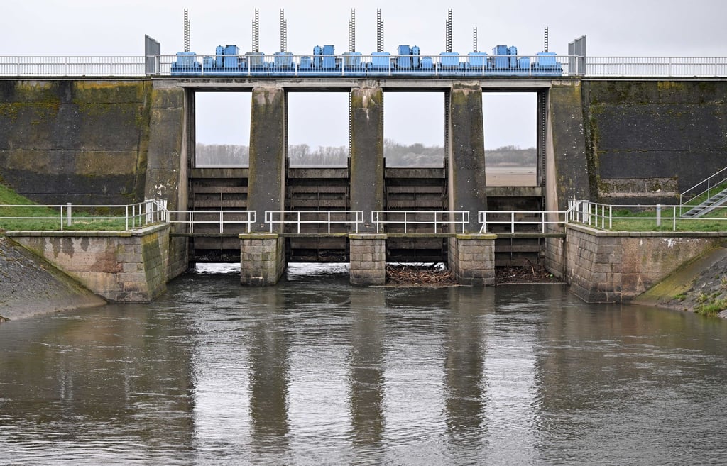 Die Erweiterung und Sanierung des Hochwasserrückhaltebeckens Straußfurt ist eines von drei anstehenden großen Projekten. (Archivbild)