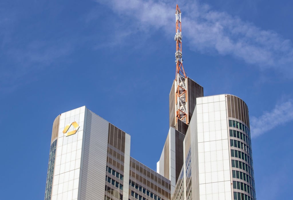 Bund will Beteiligung an der Commerzbank senken