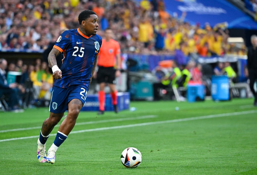 Mit seinem Wechsel nach Saudi-Arabien hat sich Steven Bergwijn nicht nur Freunde gemacht.