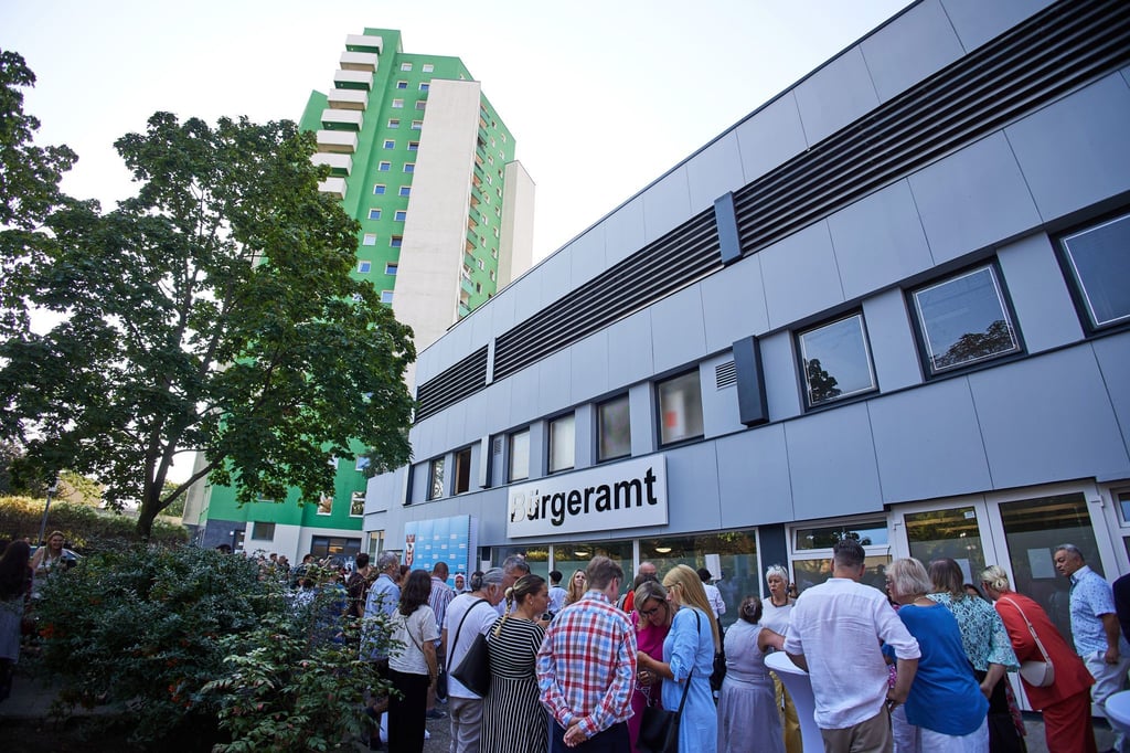 In Spandau ist ein neues Bürgeramt eröffnet worden.