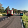 Bei einem Unfall mit einem Lkw und drei Autos im Harz sind zwei Personen schwer verletzt worden.