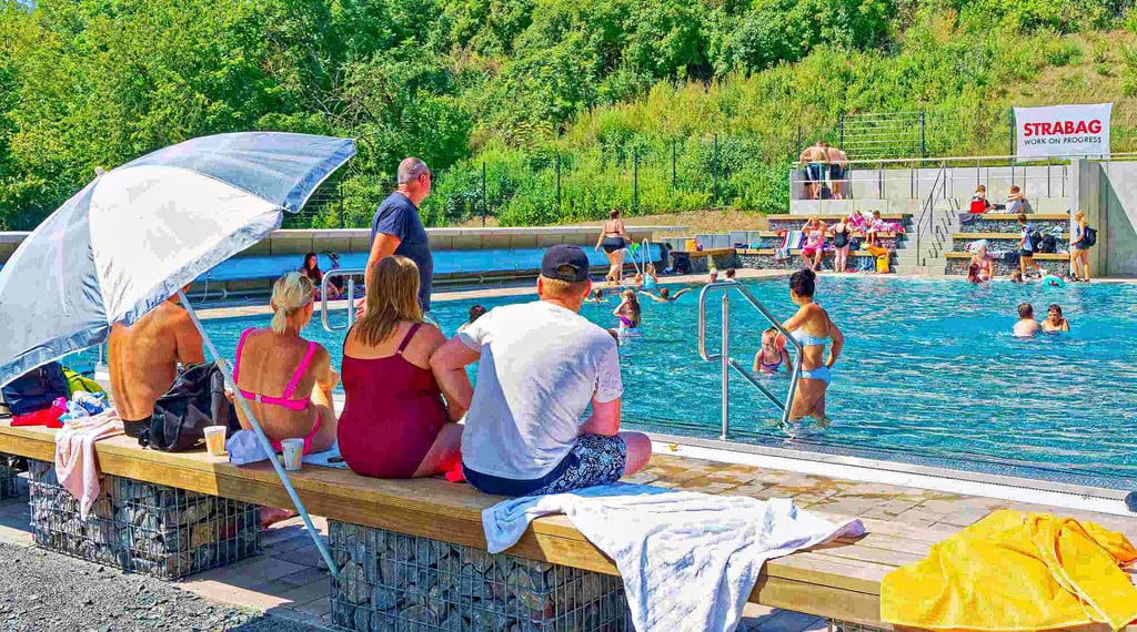 Das neue Klietz-Sportbad findet bei den hochsommerlichen Temperaturen regen Zuspruch.