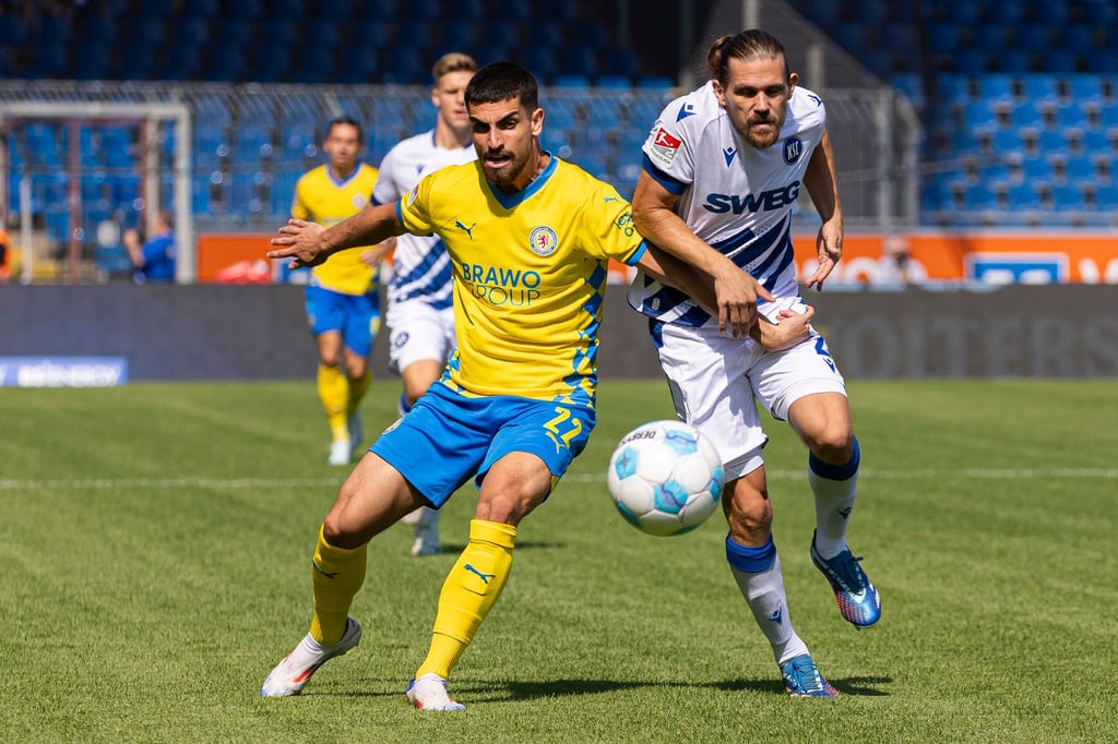 Fabio Di Michele Sanchez rettet Braunschweig das Remis im Test bei Union Berlin.