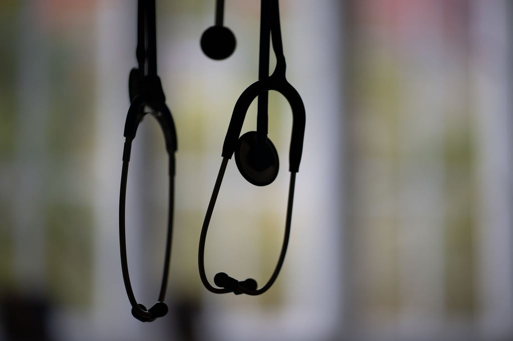 In den beiden Praxen in Dresden und Chemnitz werden 23.000 Patienten pro Jahr behandelt. (Symbolbild)