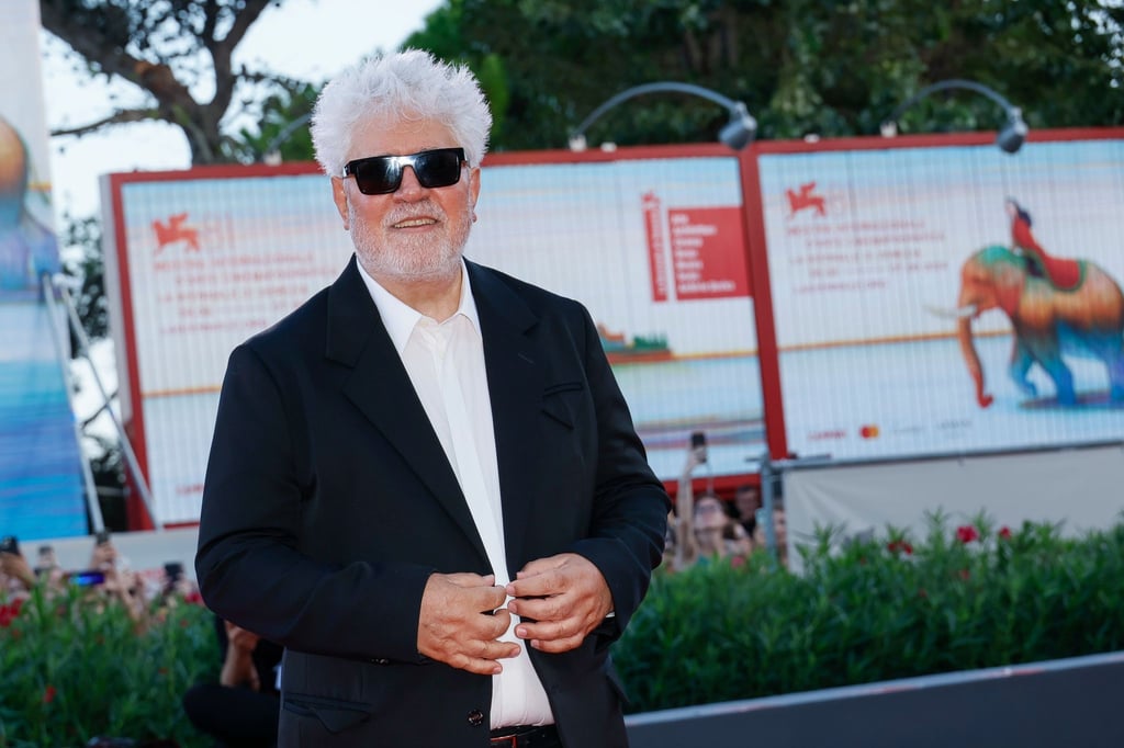 Pedro Almodóvar hat den Goldenen Löwen in Venedig gewonnen.