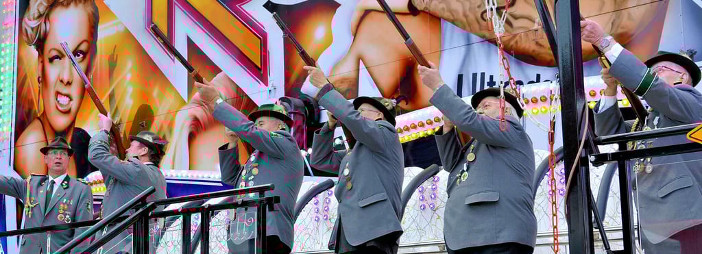 In diesem Jahr wird es nach zwei Jahren Pause wieder ein Salutschießen zur Eröffnung des Klötzer Martinimarktes geben.