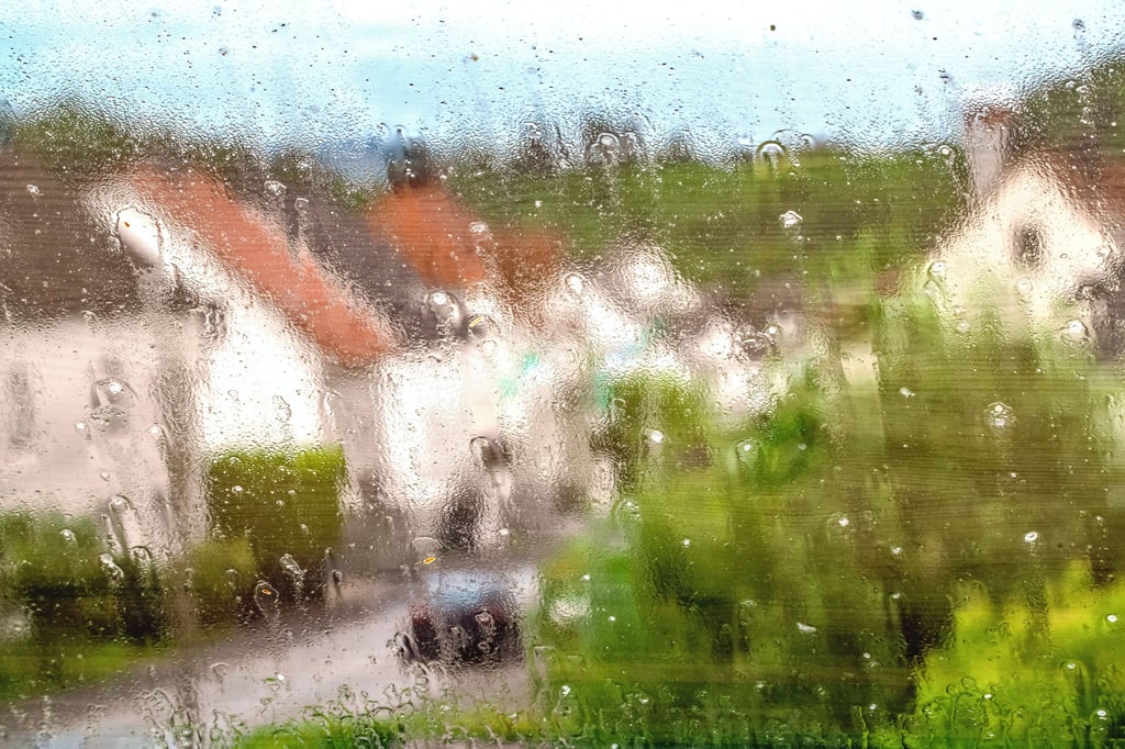 In Sachsen-Anhalt wird der Hochsommer durch Gewitter und Regen beendet.