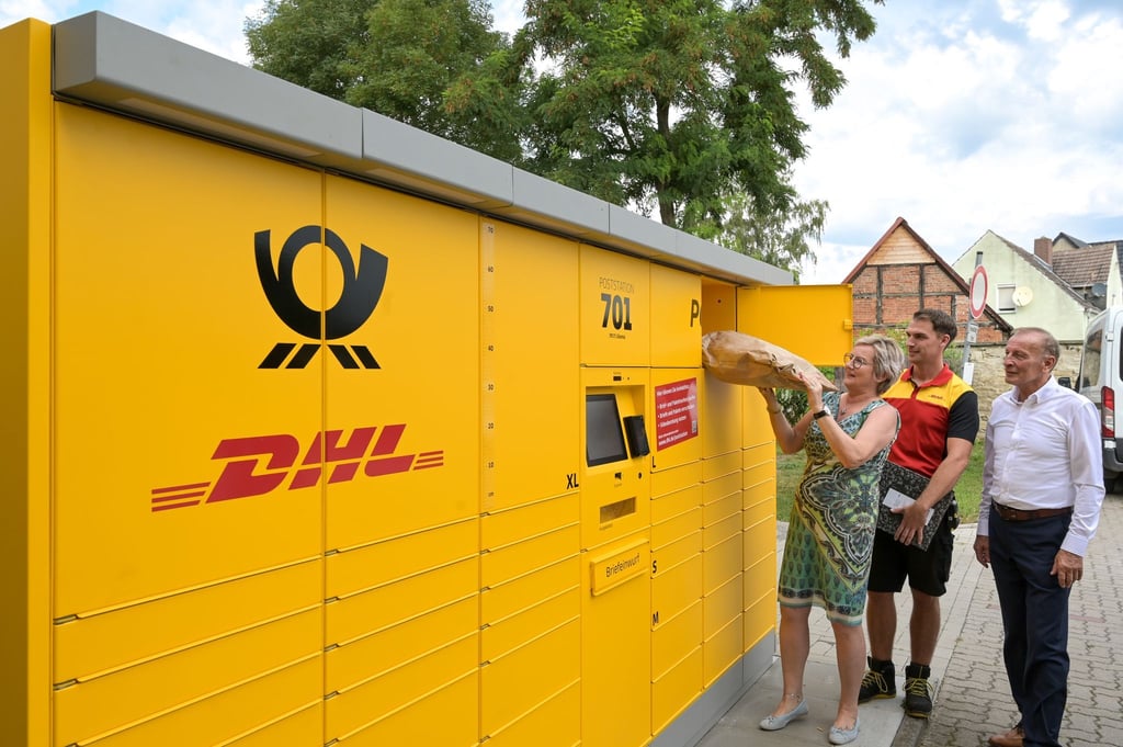 Die Post setzt zunehmend auf Poststationen - und ist mit der bisherigen Nutzung in Sachsen-Anhalt zufrieden. (Archivbild)