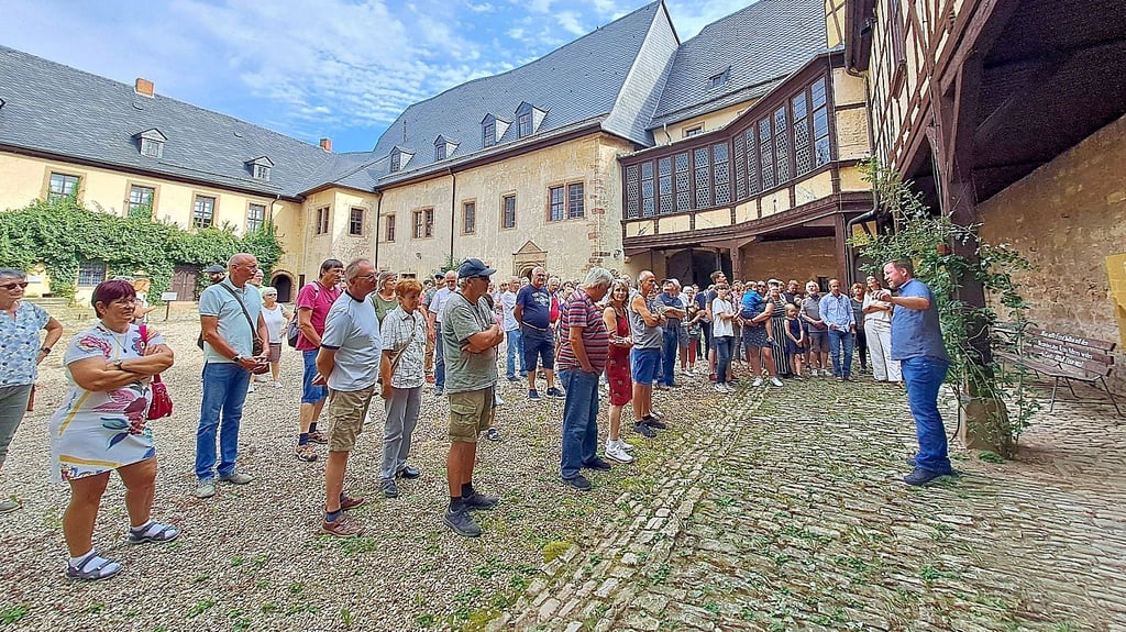 Sehr groß war das Interesse an den Baustellen-Führungen auf Schloss Allstedt mit Museumsleiter Nico Schwerdt und Projektleiter Tibor Balogh.