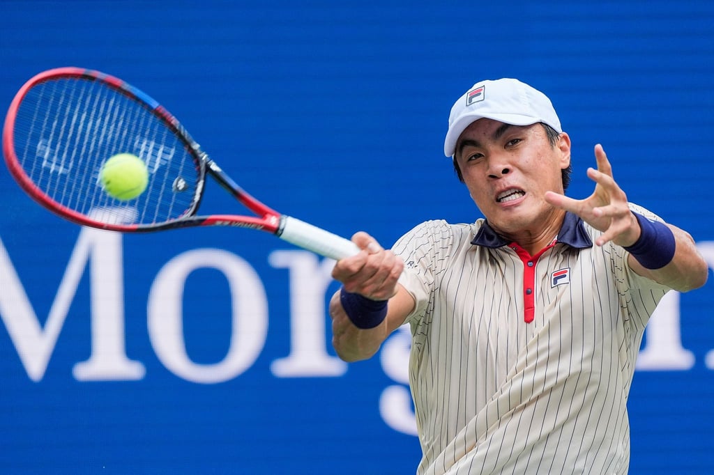 Brandon Nakashima und die USA haben im Davis Cup etwas überraschend gegen Chile gewonnen.