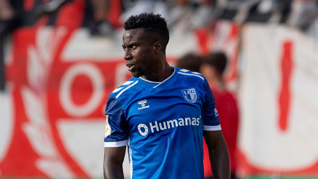 Lubambo Musonda vom 1. FC Magdeburg siegte mit Sambia in der WM-Qualifikation.