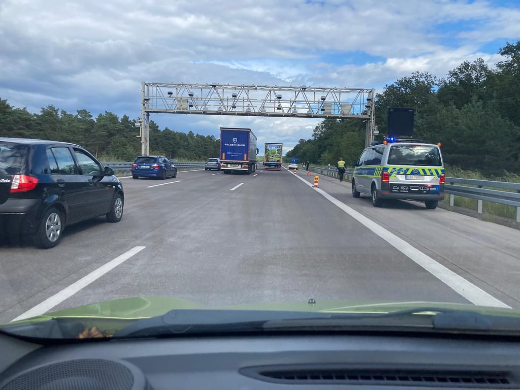 Auf der A2 im Jerichower Land hat sich ein Unfall ereignet.