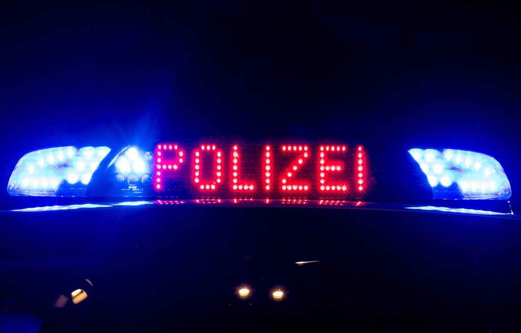Die Polizei entzog dem Fahrer seinen Führerschein. (Symbolbild)