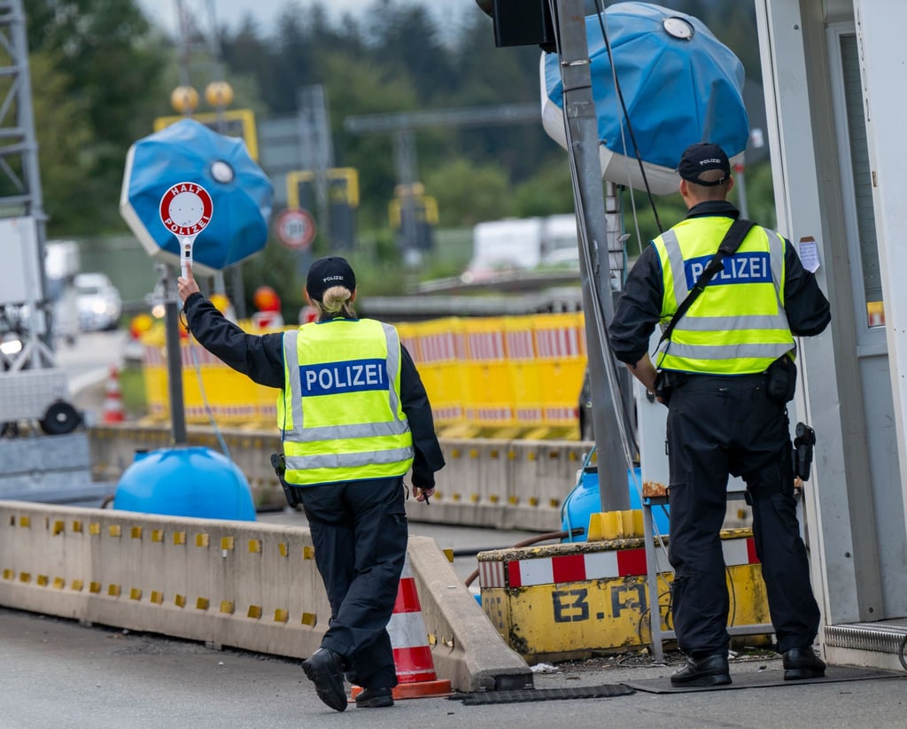 Von Montag an soll an allen deutschen Landgrenzen kontrolliert werden.