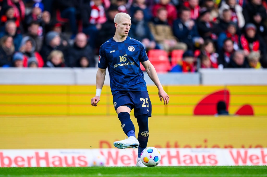Der Einsatz von Hanche-Olsen im Bundesliga-Heimspiel des FSV Mainz 05 gegen Werder Bremen am Sonntag ist ungewiss.