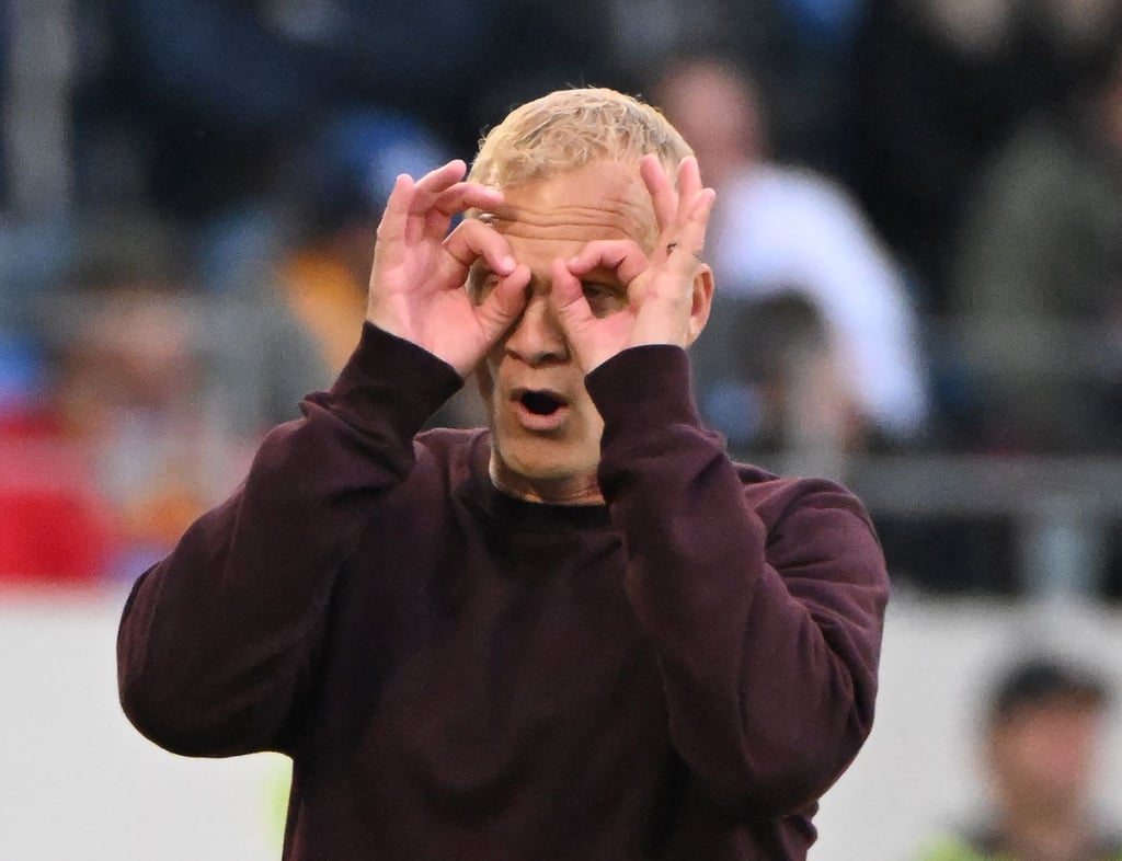 Sucht nach Lösungen: Schalkes angeschlagener Coach Geraerts.