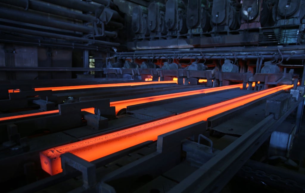 Die Gewerkschaft IG Metall fordert für die rund 138.000 Beschäftigten in der norddeutschen Metall- und Elektroindustrie sieben Prozent mehr Geld. Auszubildende sollen 170 Euro mehr bekommen.