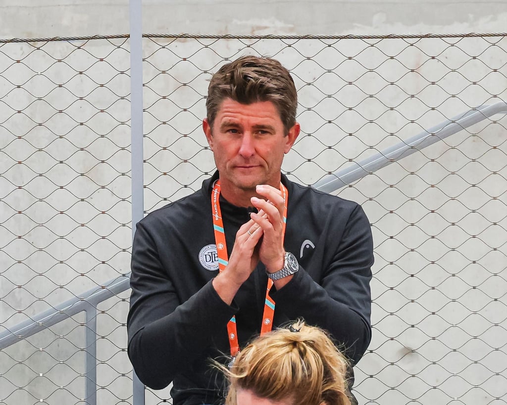 Davis-Cup-Teamchef Michael Kohlmann hat sich mit den deutschen Tennis-Herren für die Endrunde in Malaga qualifiziert.