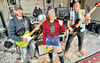 Die Band „Sybille mache sinnig“ aus Crüchern startete mit dem Programm des Open-Airs „Rock’n’Rollsdorf“. 