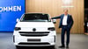 VW-Nutzfahrzeuge-Chef Carsten Intra bei der Premiere des neuen Transporters auf der Messe IAA Transportation. Im zweiten Halbjahr rechnet er mit schwächeren Geschäften.