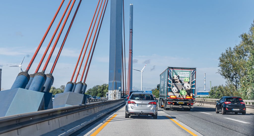 Die Norderelbbrücke ist nach Angaben der Autobahn GmbH wieder für den Schwerlastverkehr freigegeben. (Archivbild)