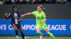 Wollen zurück in die Champions League: Die Fußballerinnen des VfL Wolfsburg und ihr Topstar Alexandra Popp (hier gegen Paris St. Germain).