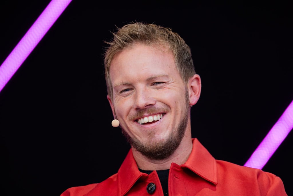 Bundestrainer Julian Nagelsmann schaut auch auf die Wirtschaft.