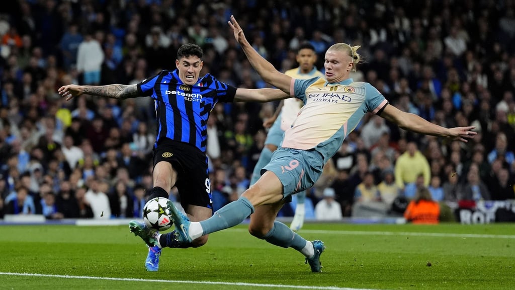 City-Star Erling Haaland (r.) konnte die Inter-Verteidigung nicht überwinden.