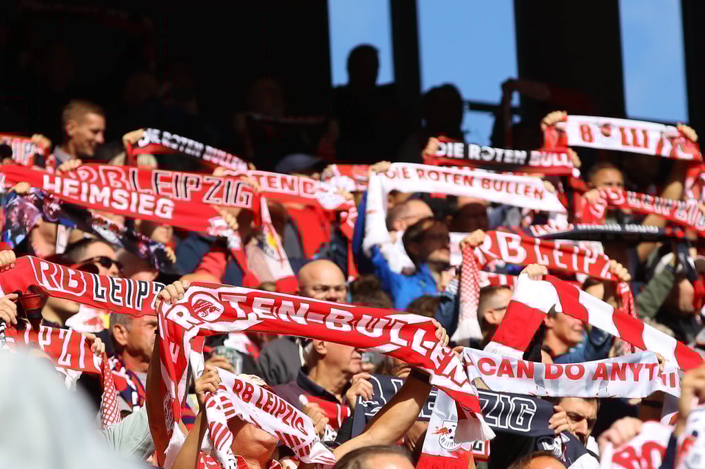 Dauerkarteninhaber unter den RB-Fans können sich auf Neuerungen im Ticketing freuen.